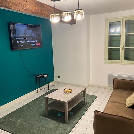 Chez Papa Hotel Tonnerre Bagian luar foto
